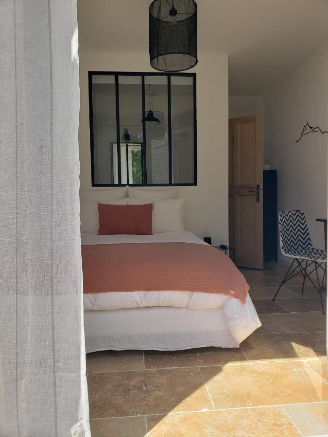 ÉguillesLa Bastide D'Alix住宿加早餐旅馆 外观 照片