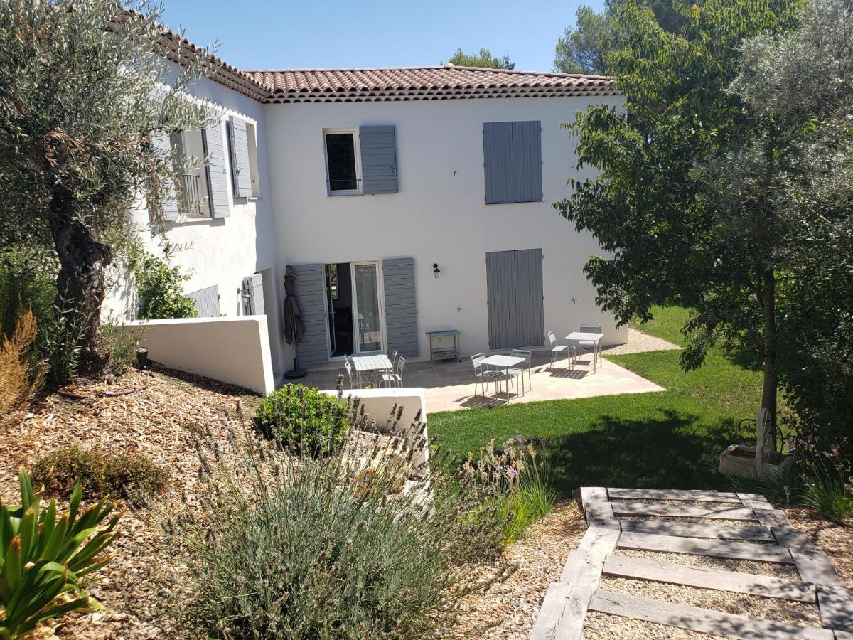 ÉguillesLa Bastide D'Alix住宿加早餐旅馆 外观 照片